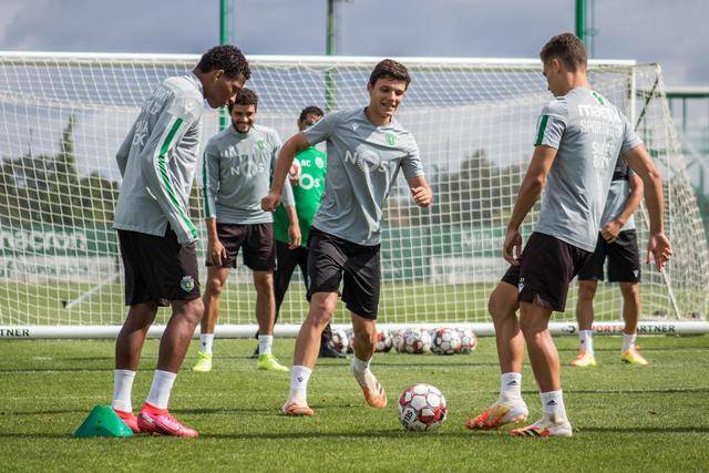 热刺=瓜帅克星！瓜帅带队已经输给热刺9次了